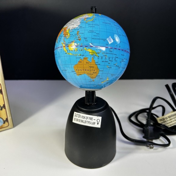 Color Shift LED World Globe Lamp 9.5" Map Night Light w/ Base Tested Working. - Picture 6 of 11